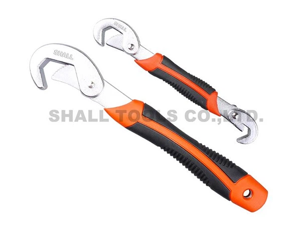 Universal Wrench